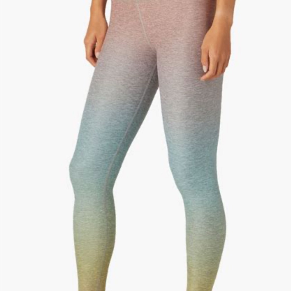 Beyond Yoga Leggings in Sunset Prismatic